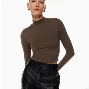 NWT Babaton contour mock neck long sleeve